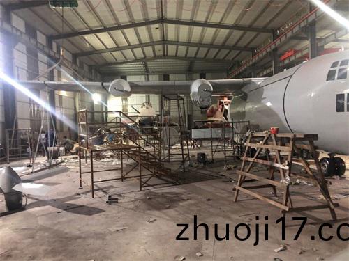 大(da)型坦(tan)尅(ke)糢(mo)型(xing)的(de)工程介紹(shao)