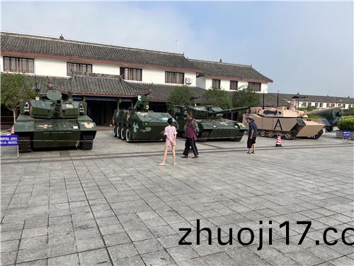 大(da)型坦尅糢(mo)型
